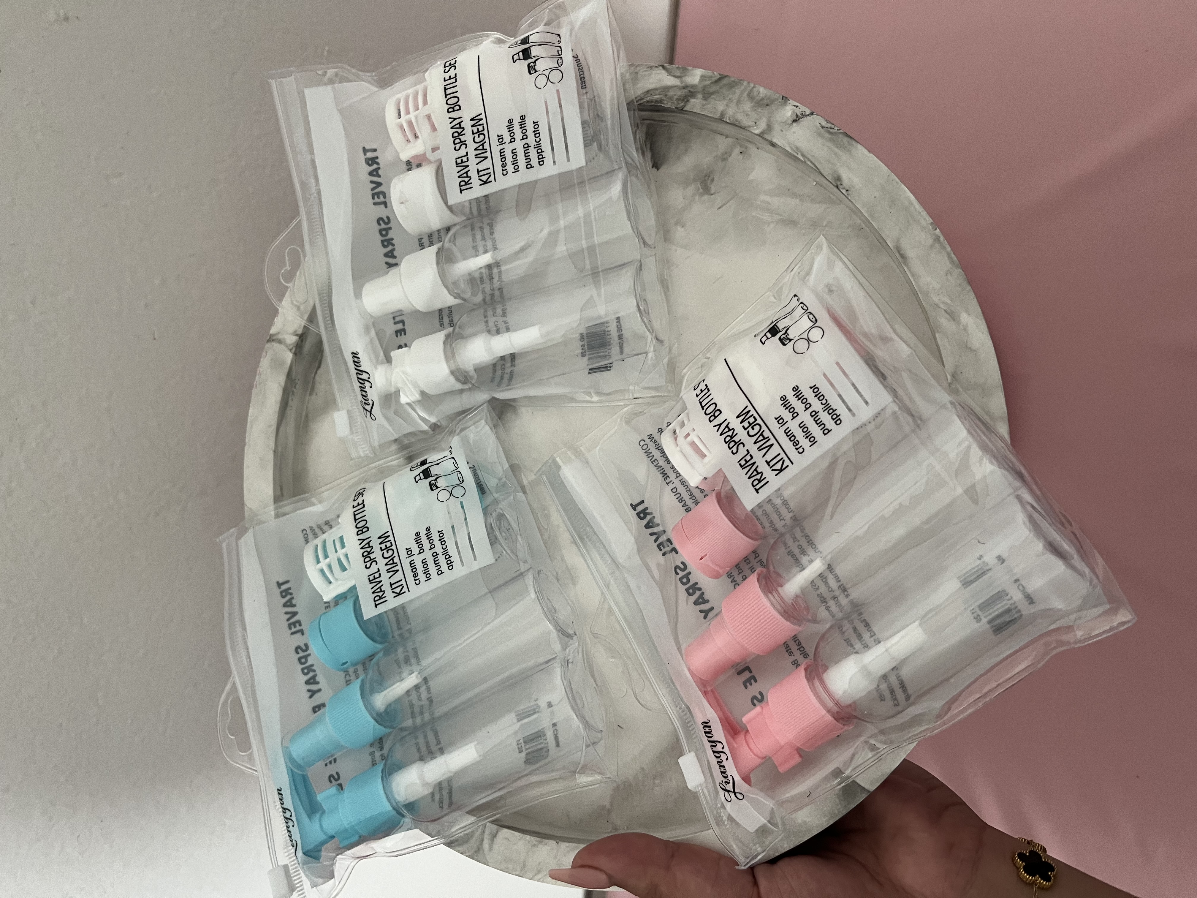 Travel bottle set